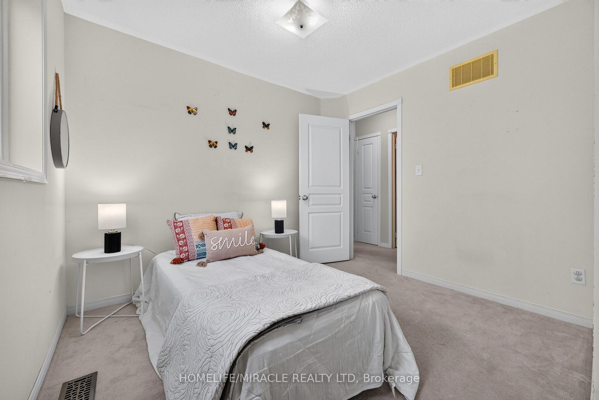 Photo 18 of 1306 Whitelaw Avenue, Oshawa, Pinecrest — HOMEH