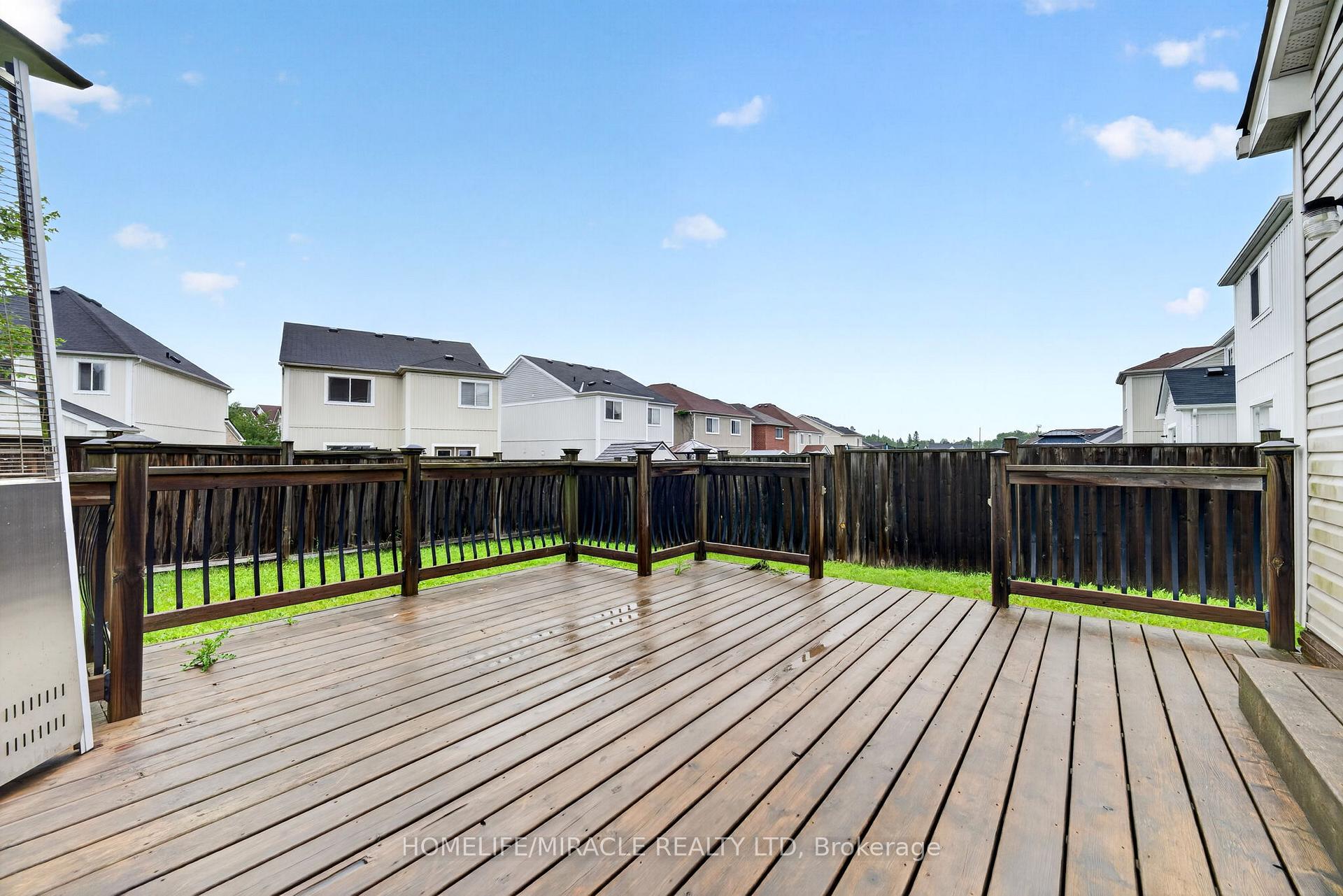 Photo 21 of 1306 Whitelaw Avenue, Oshawa, Pinecrest — HOMEH