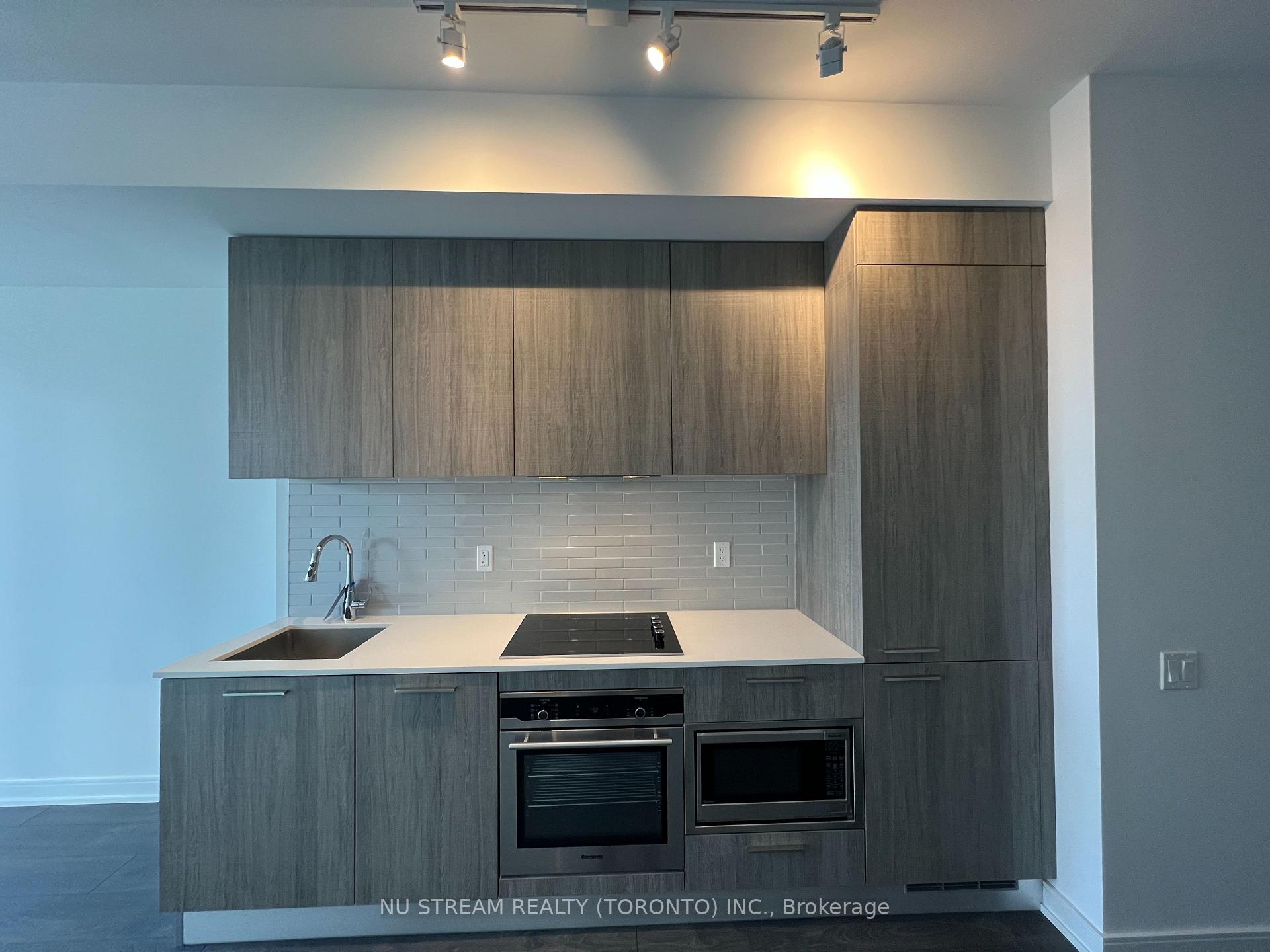 Photo 6 of Unit 2010, 3 Gloucester Street, Toronto, Church-Yonge Corridor — HOMEH