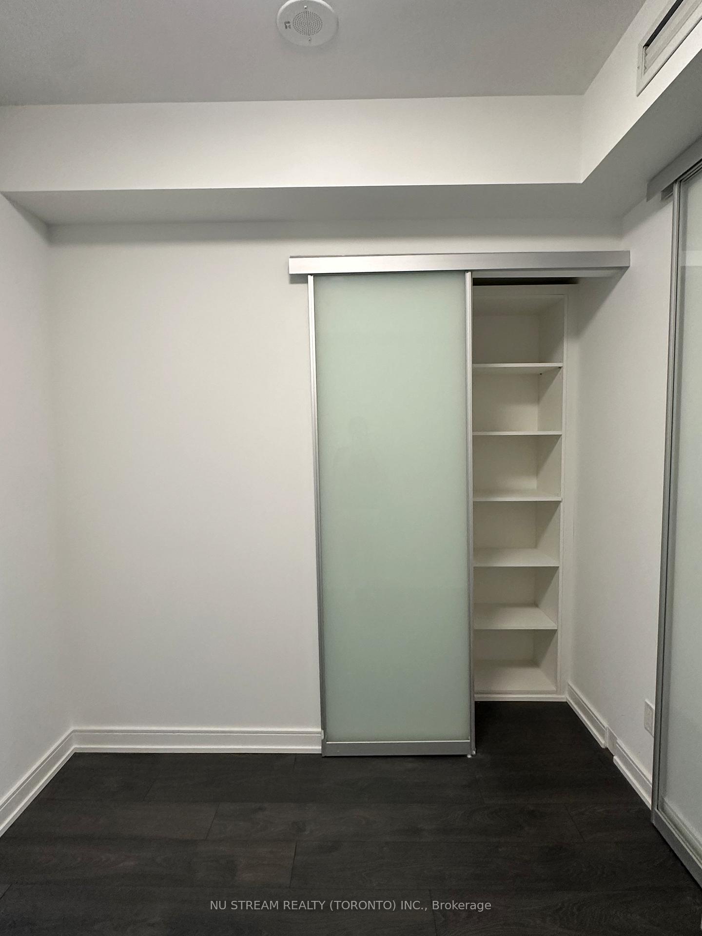 Photo 12 of Unit 2010, 3 Gloucester Street, Toronto, Church-Yonge Corridor — HOMEH