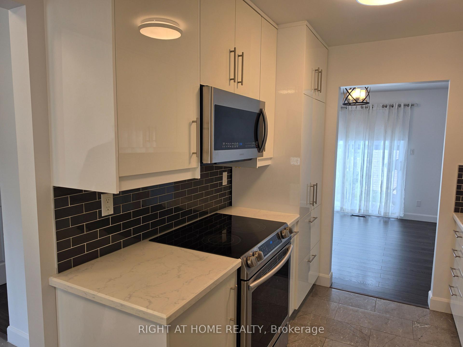 Photo 8 of 127 Dewitt Road, Hamilton, Stoney Creek — HOMEH