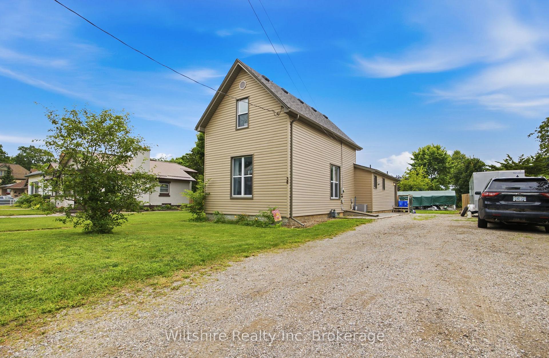 Photo 2 of 38 Harvey Street, Aylmer — HOMEH