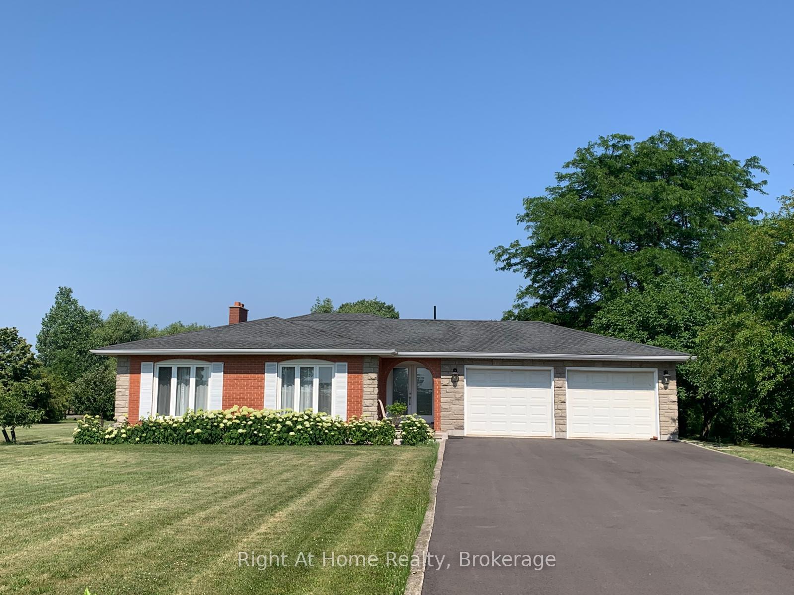 Photo 1 of 221 First Road E, Hamilton, Rural Stoney Creek — HOMEH