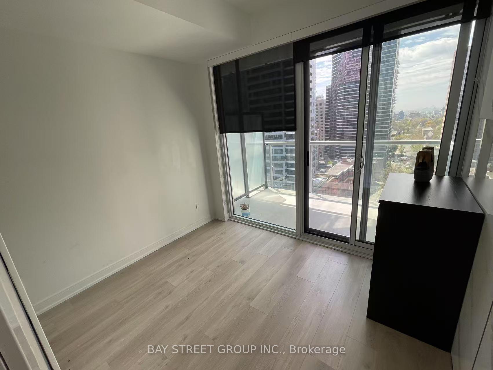 Photo 7 of Unit 1713, 3 Gloucester Street, Toronto, Church-Yonge Corridor — HOMEH