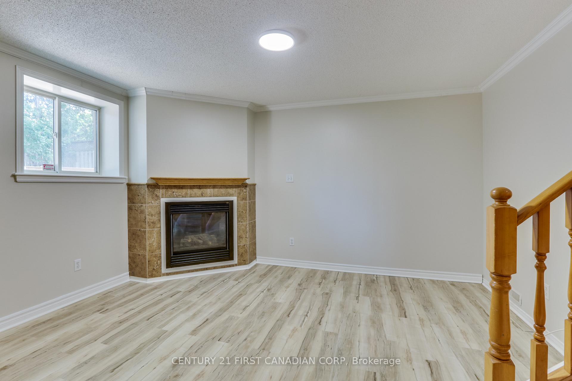 Photo 26 of 604 Talltree Crescent, London, East I — HOMEH