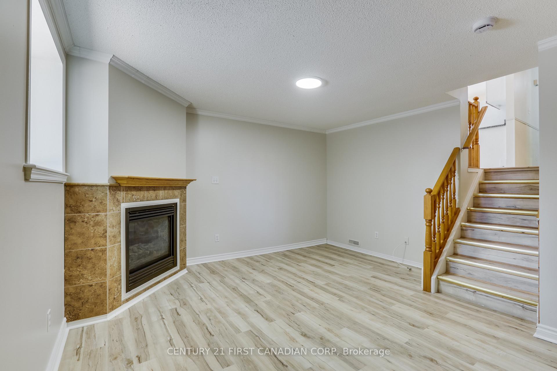 Photo 27 of 604 Talltree Crescent, London, East I — HOMEH