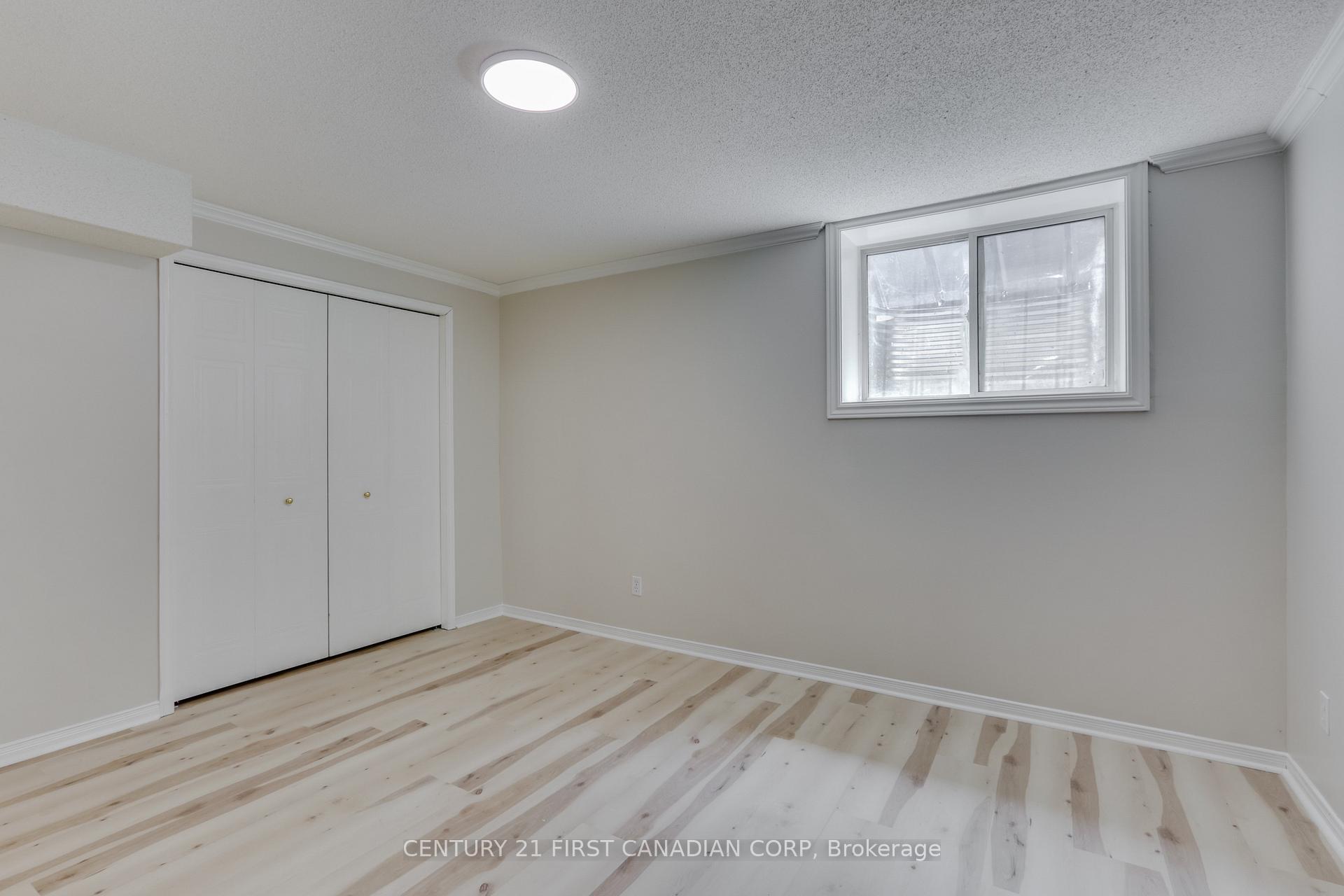 Photo 41 of 604 Talltree Crescent, London, East I — HOMEH