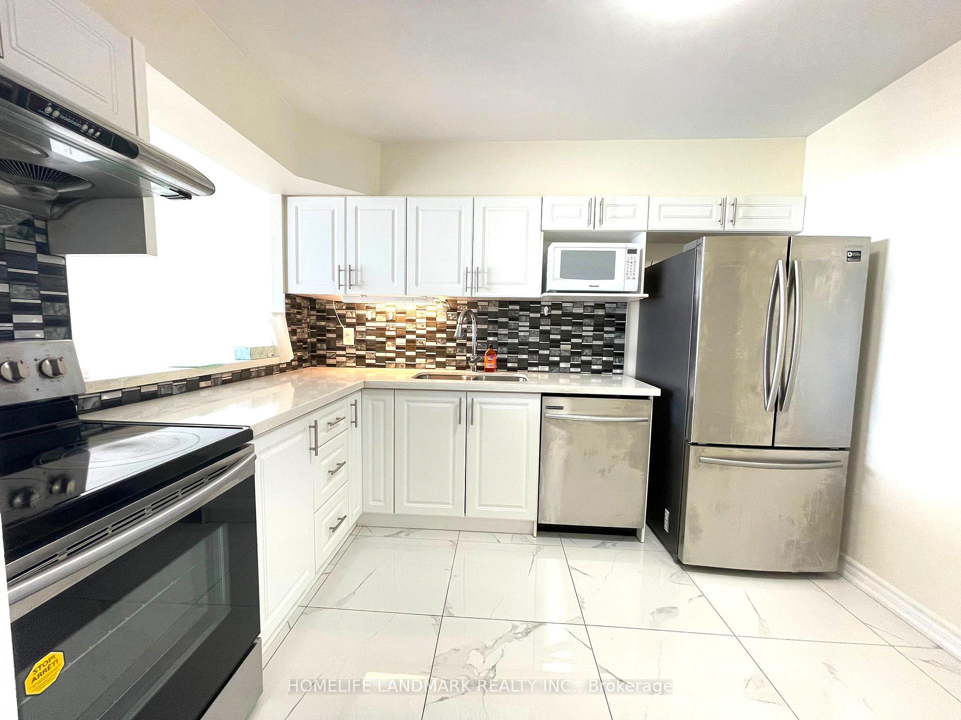 Photo 7 of Unit 2022, 75 Bamburgh Circle, Scarborough, Steeles — HOMEH