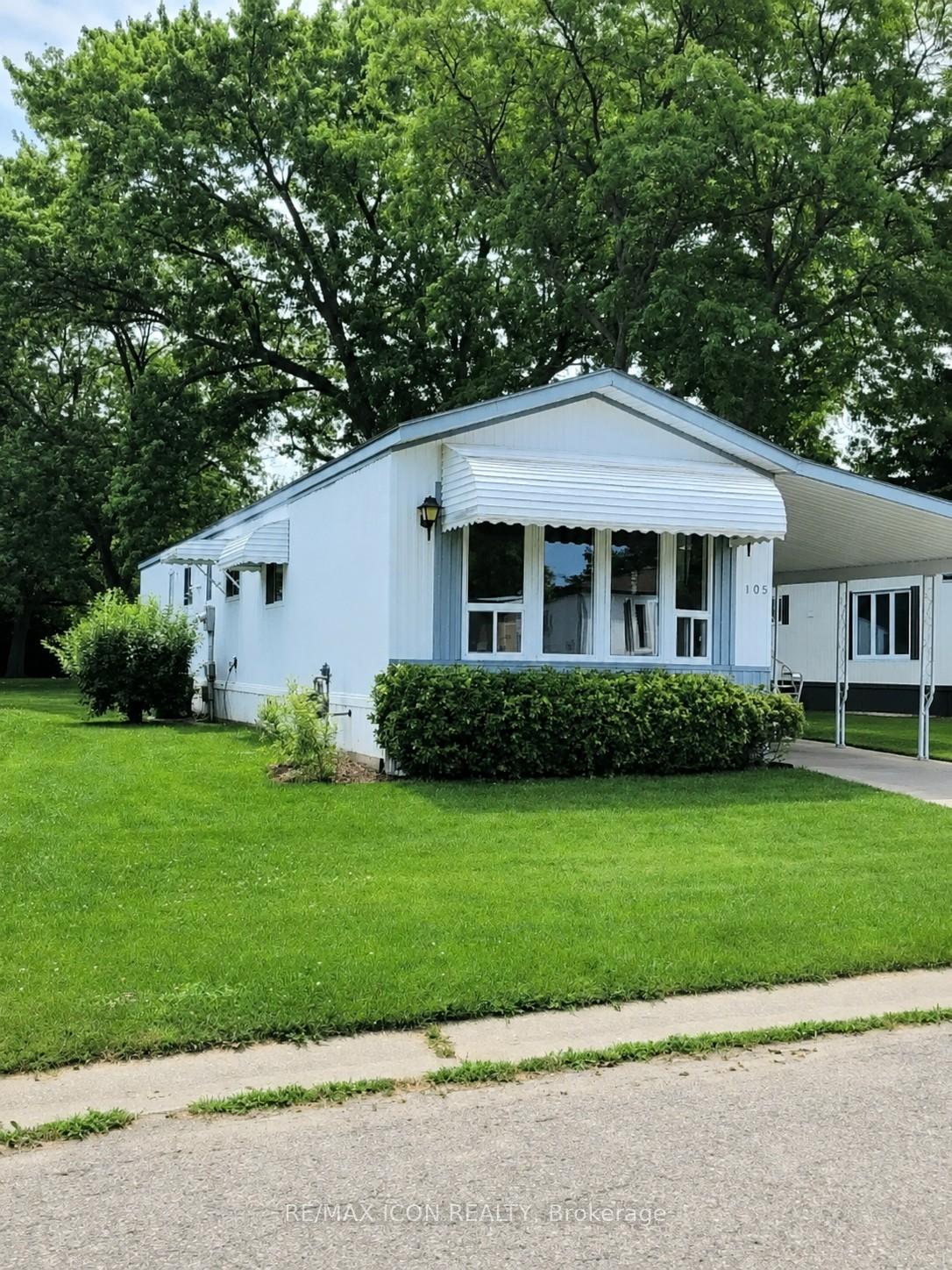 Photo 6 of Unit 105, 1940 London Line, Sarnia — HOMEH