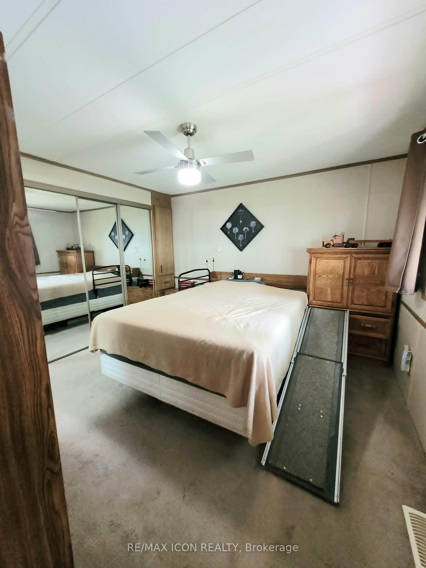 Photo 22 of Unit 105, 1940 London Line, Sarnia — HOMEH