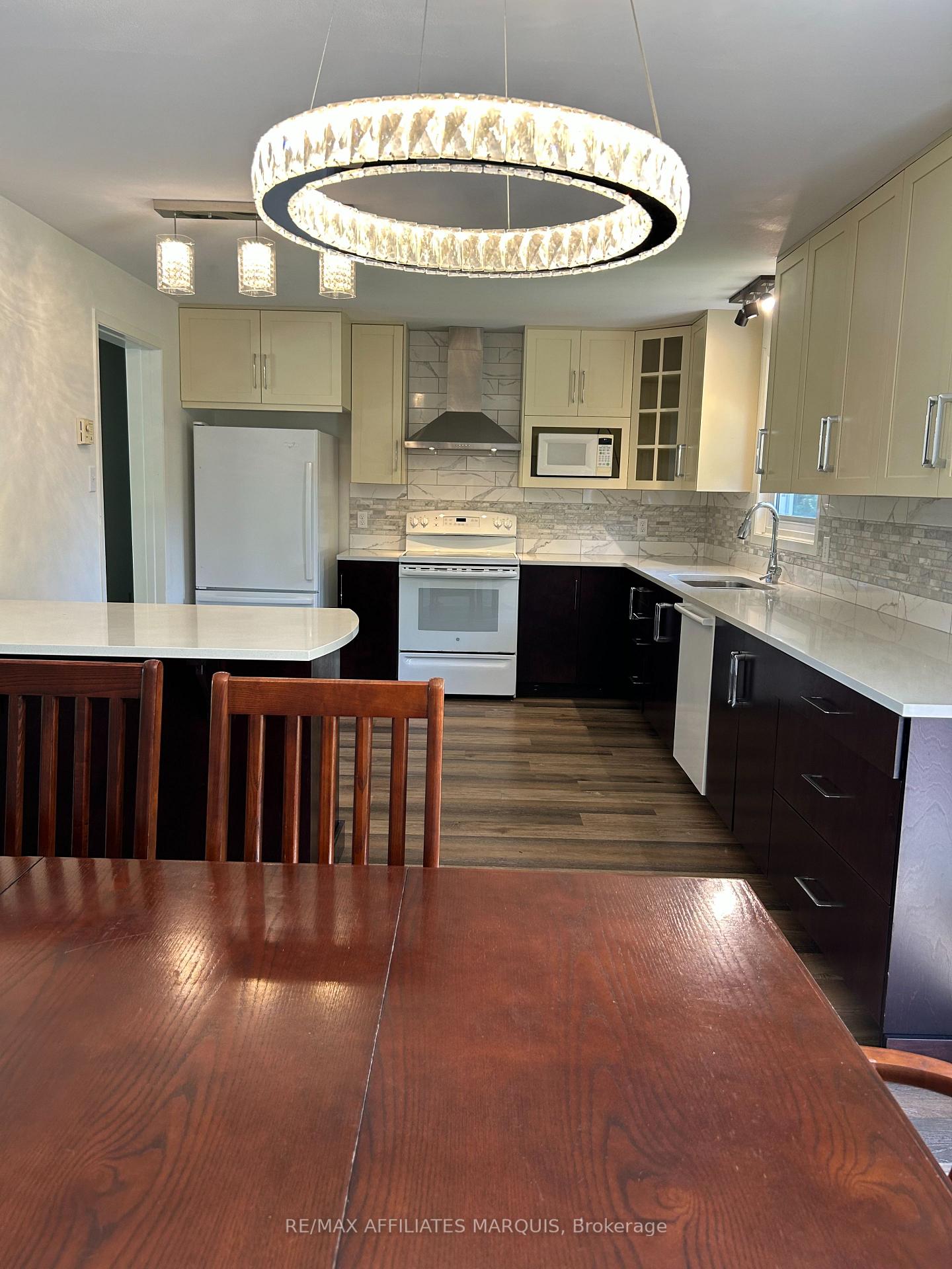 Photo 5 of 5 Polk Cres, Rideau Lakes, Rideau Lakes (Bastard) Twp — HOMEH