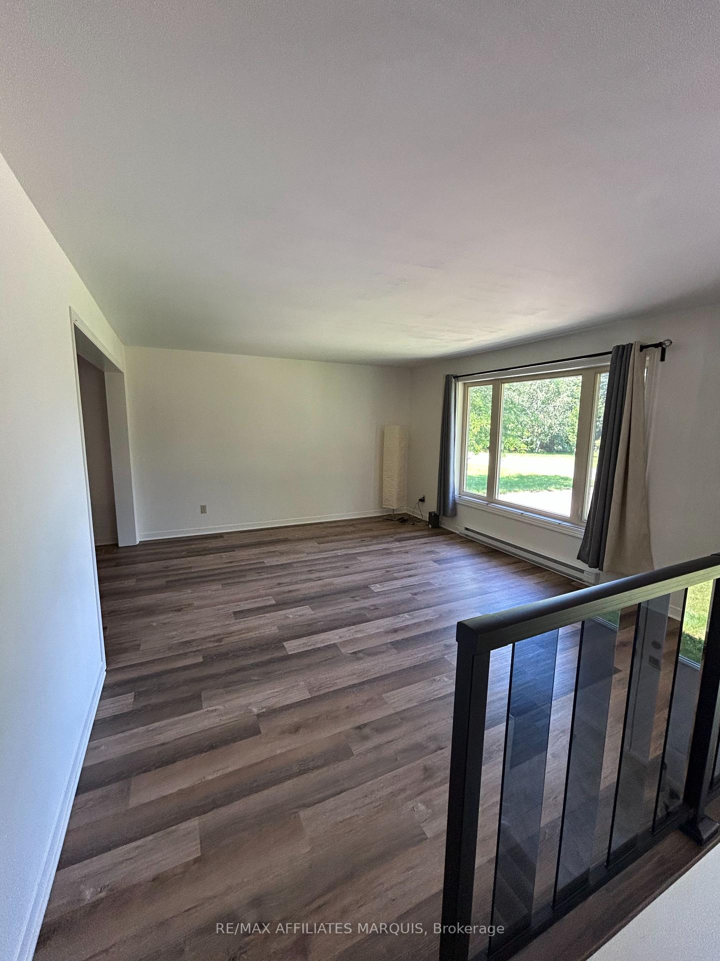 Photo 8 of 5 Polk Cres, Rideau Lakes, Rideau Lakes (Bastard) Twp — HOMEH