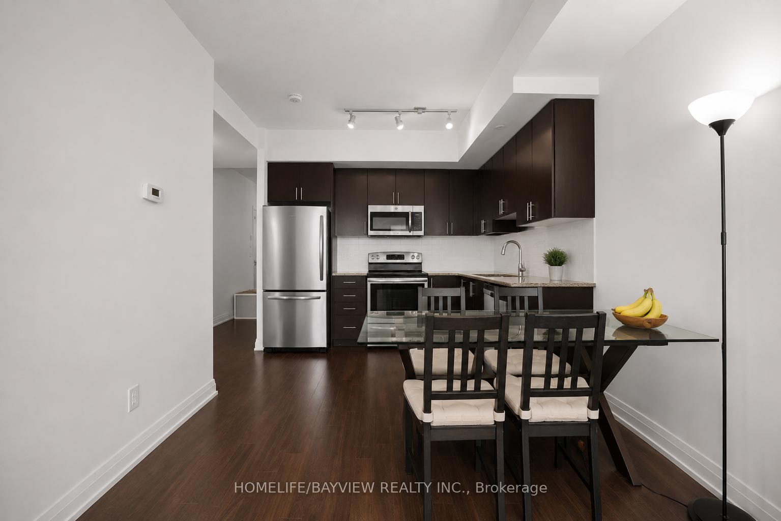 Photo 6 of Unit 1408, 7165 Yonge Street, Markham, Grandview — HOMEH