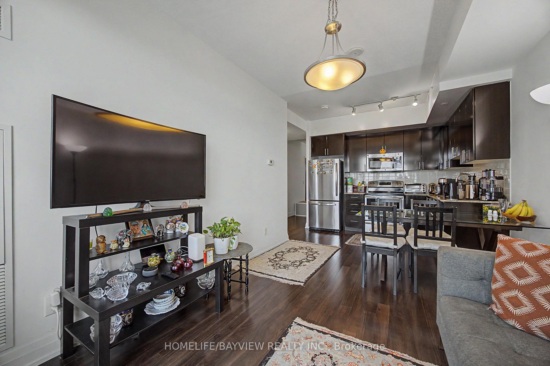 Photo 10 of Unit 1408, 7165 Yonge Street, Markham, Grandview — HOMEH