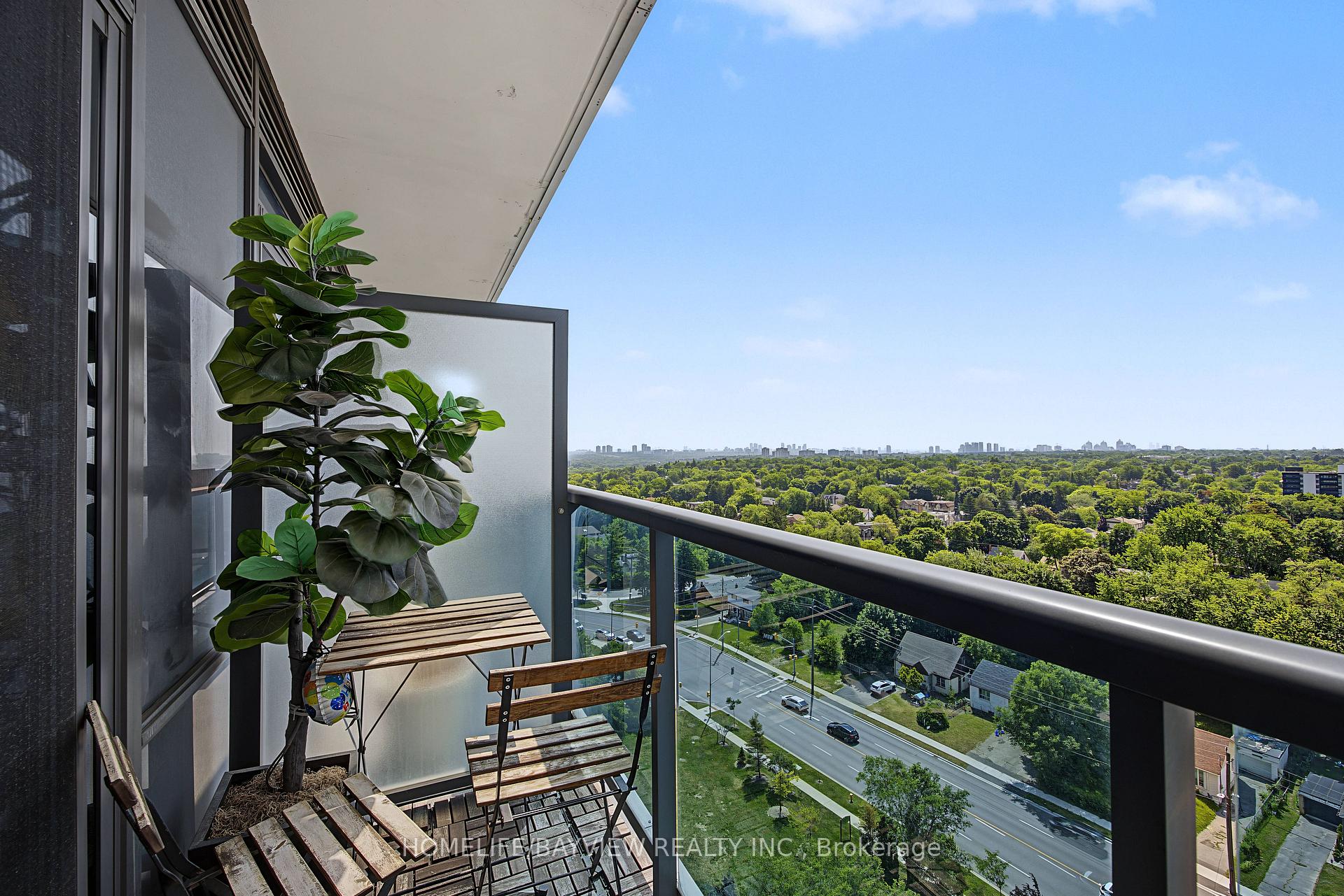 Photo 19 of Unit 1408, 7165 Yonge Street, Markham, Grandview — HOMEH