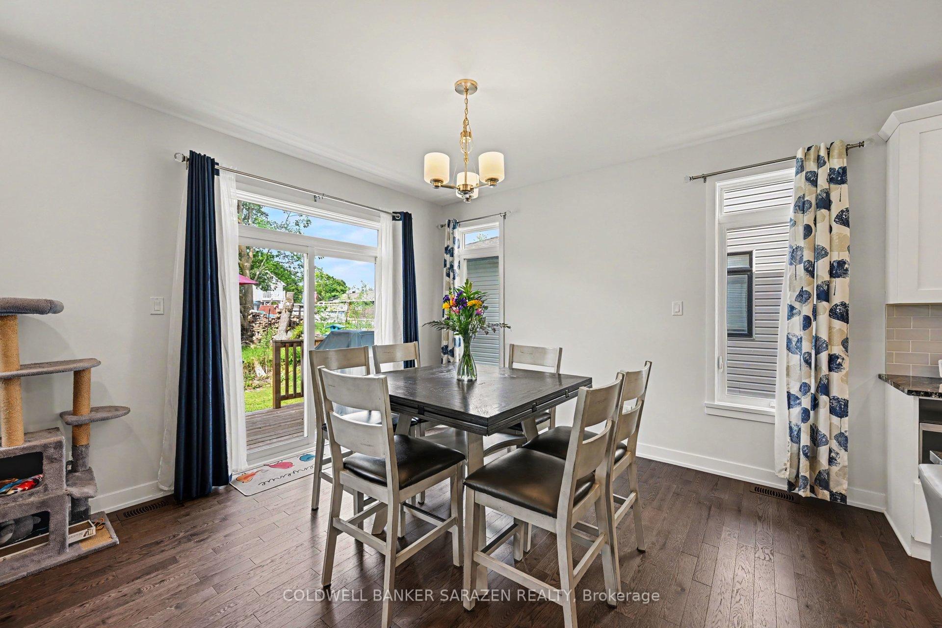 Photo 7 of 33 Mac Beattie Drive, Arnprior, Arnprior — HOMEH