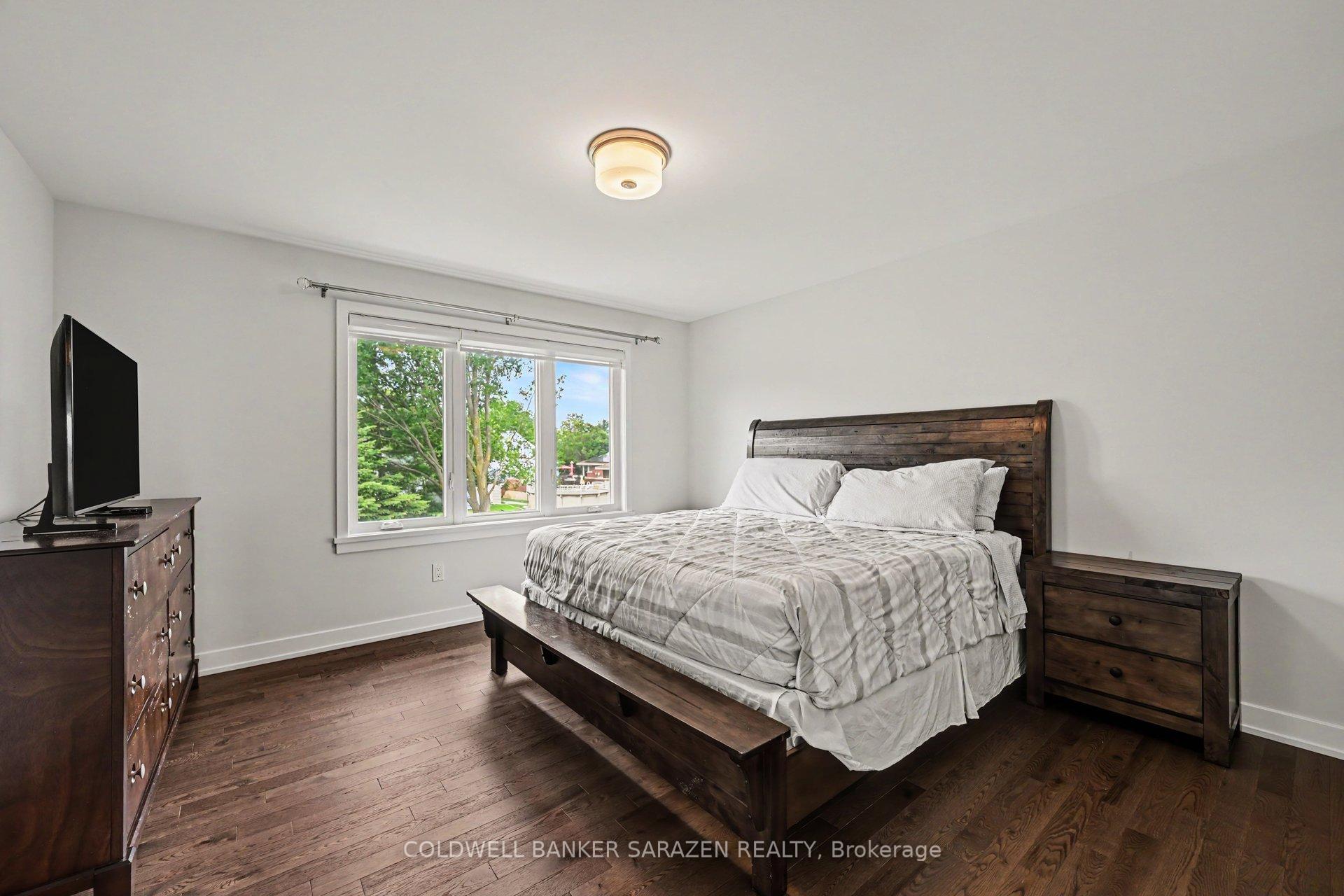 Photo 11 of 33 Mac Beattie Drive, Arnprior, Arnprior — HOMEH