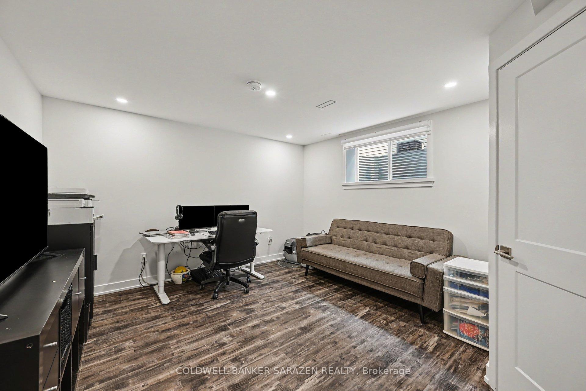 Photo 13 of 33 Mac Beattie Drive, Arnprior, Arnprior — HOMEH