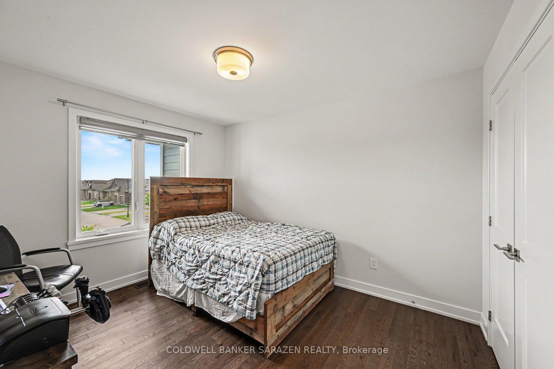 Photo 15 of 33 Mac Beattie Drive, Arnprior, Arnprior — HOMEH
