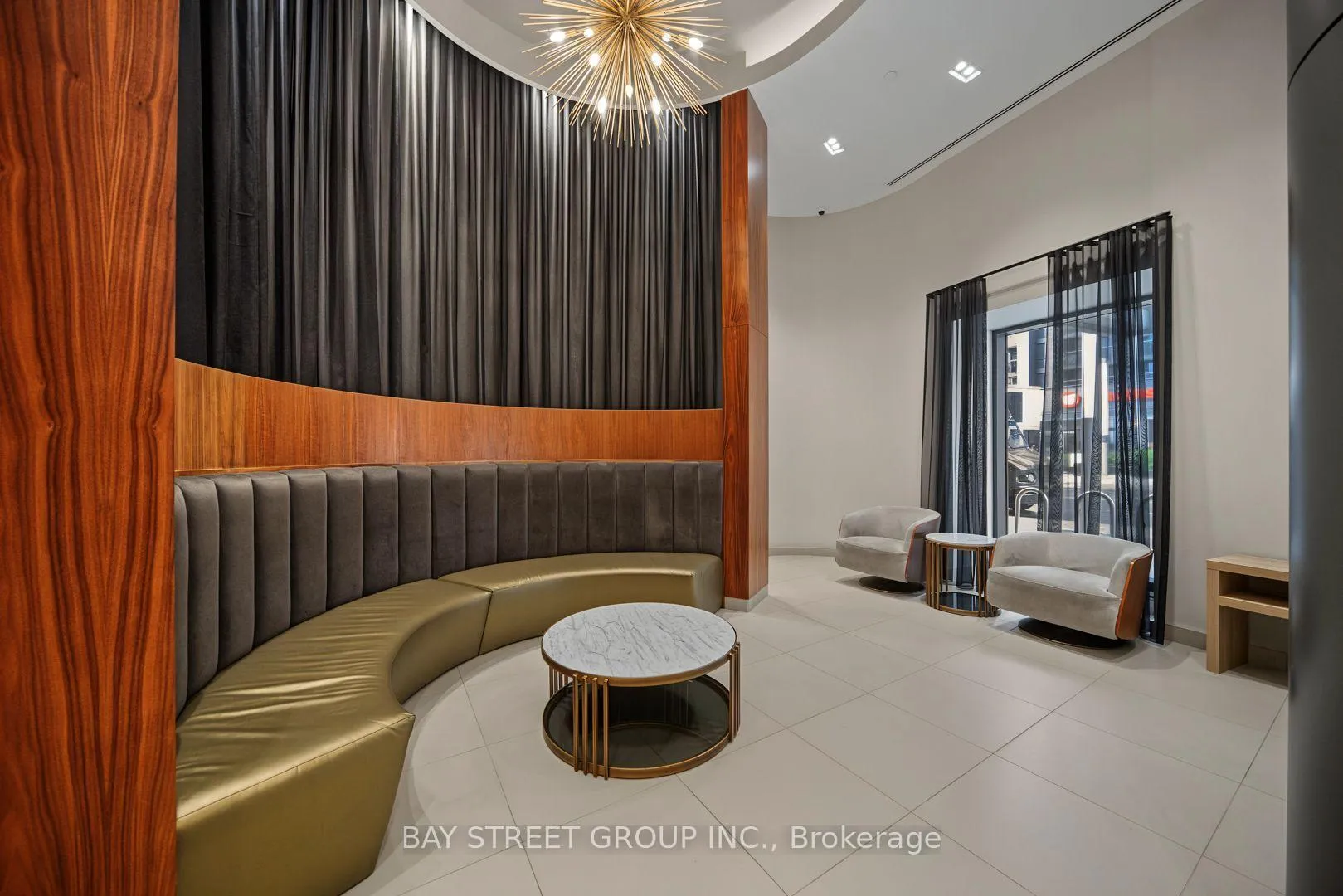 Photo 7 of Unit 3901, 99 John St, Toronto, Waterfront Communities — HOMEH