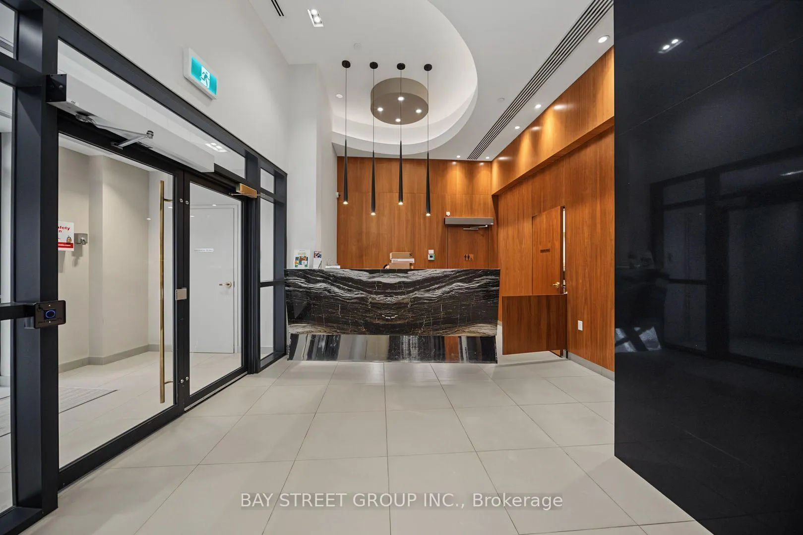 Photo 9 of Unit 3901, 99 John St, Toronto, Waterfront Communities — HOMEH
