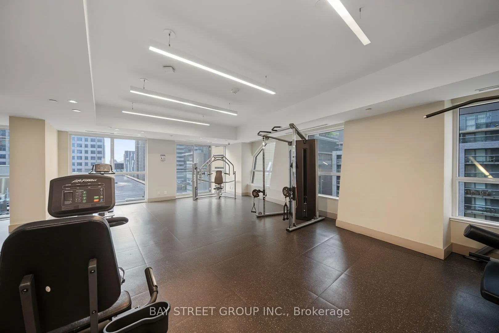 Photo 14 of Unit 3901, 99 John St, Toronto, Waterfront Communities — HOMEH