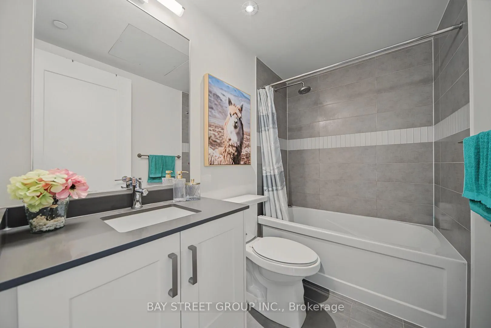 Photo 19 of Unit 3901, 99 John St, Toronto, Waterfront Communities — HOMEH