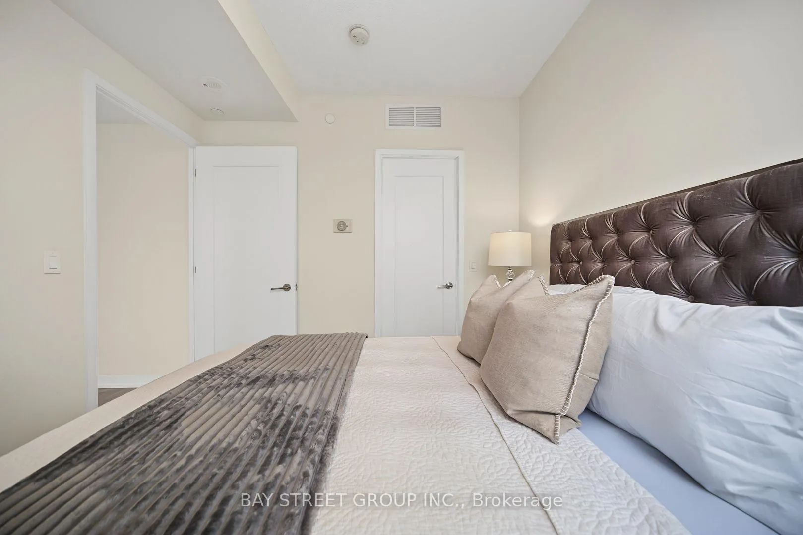 Photo 25 of Unit 3901, 99 John St, Toronto, Waterfront Communities — HOMEH