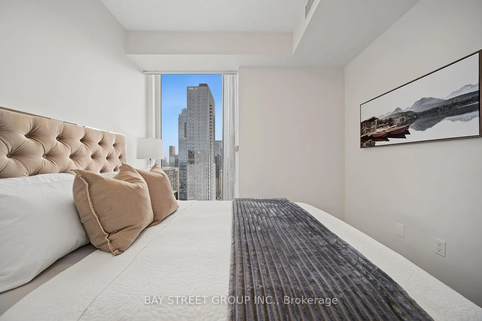 Photo 27 of Unit 3901, 99 John St, Toronto, Waterfront Communities — HOMEH