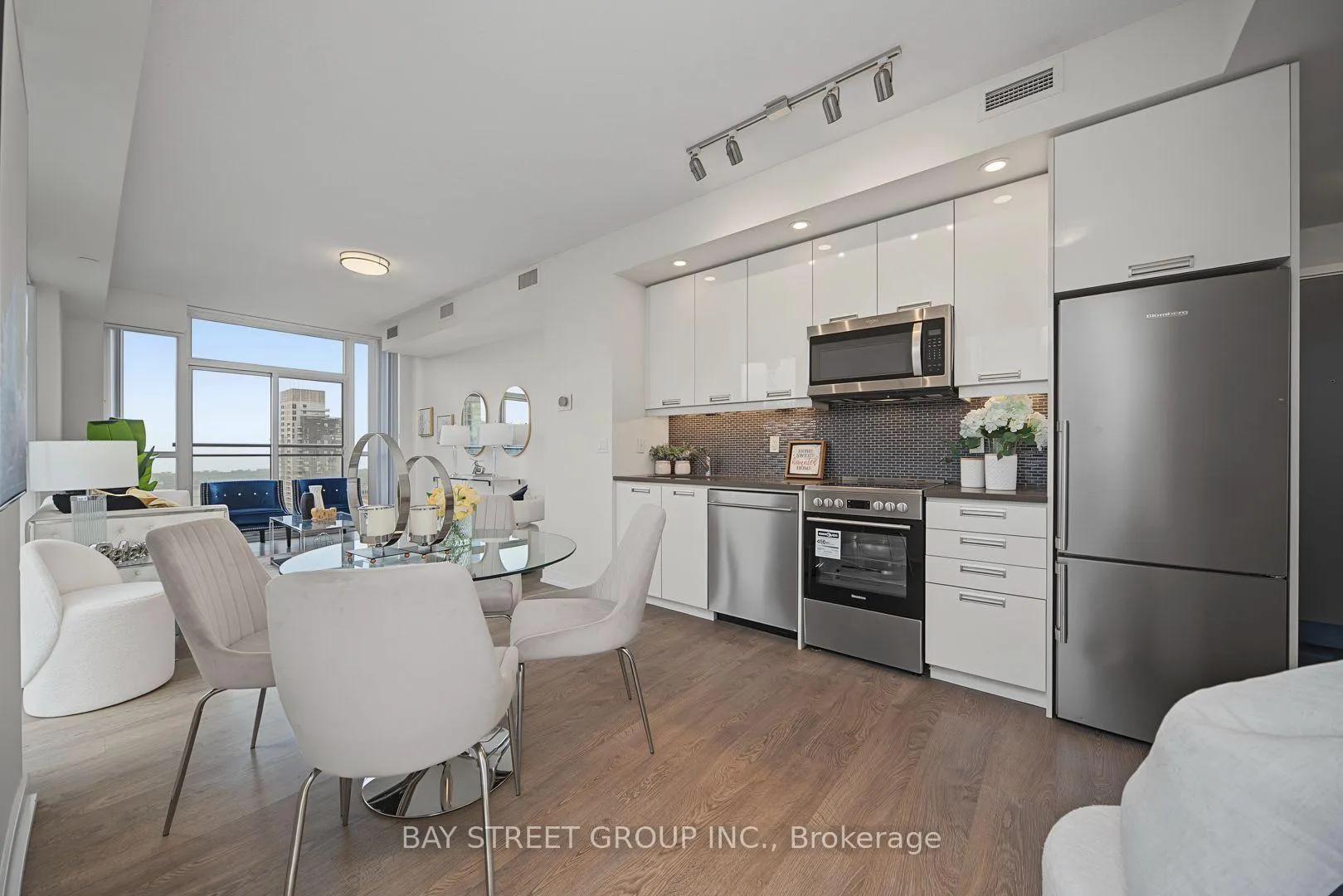 Photo 34 of Unit 3901, 99 John St, Toronto, Waterfront Communities — HOMEH