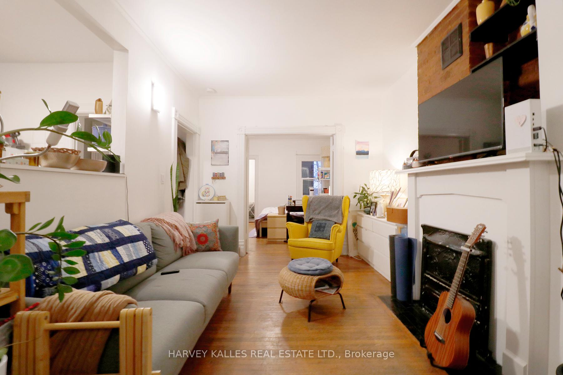 Photo 8 of Unit 2A, 107 Concord Avenue, Toronto, Palmerston-Little Italy — HOMEH