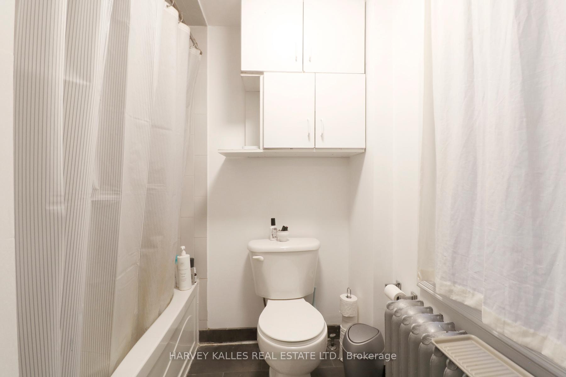 Photo 12 of Unit 2A, 107 Concord Avenue, Toronto, Palmerston-Little Italy — HOMEH
