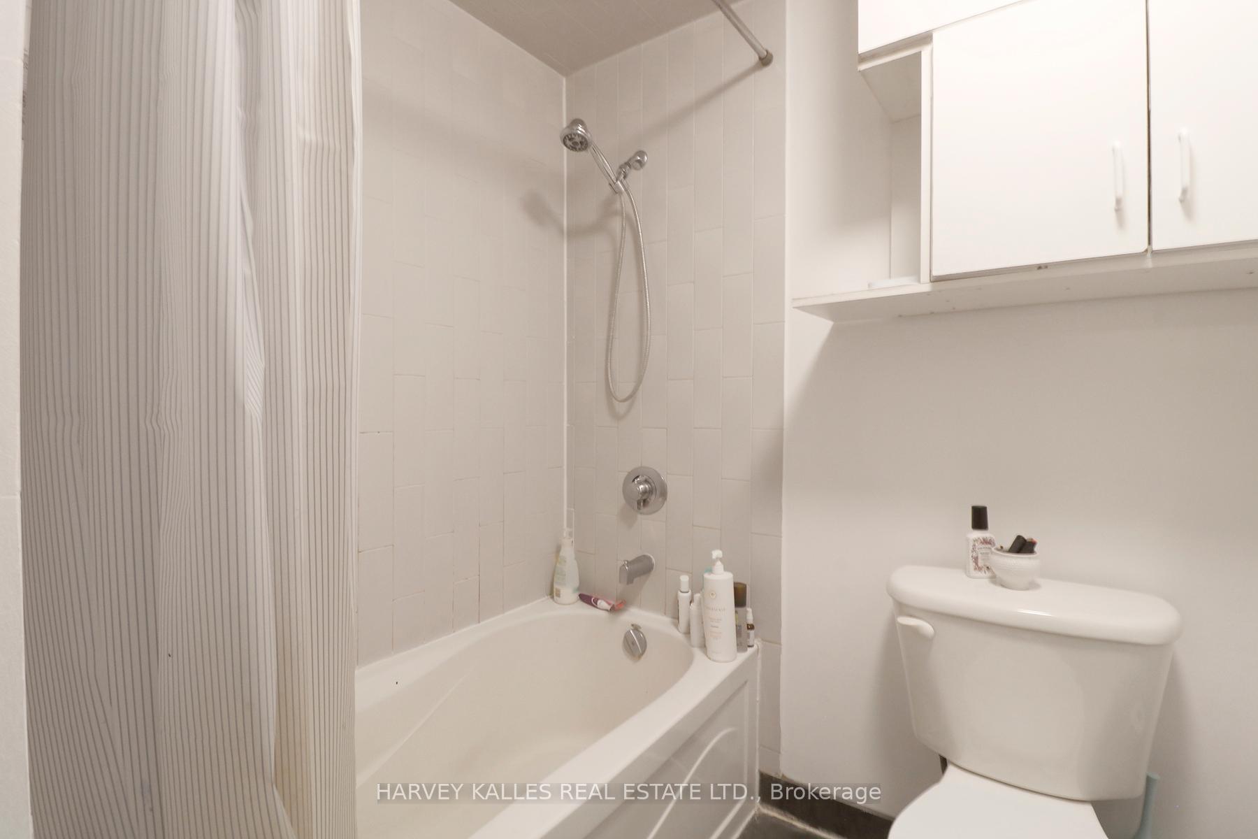 Photo 13 of Unit 2A, 107 Concord Avenue, Toronto, Palmerston-Little Italy — HOMEH