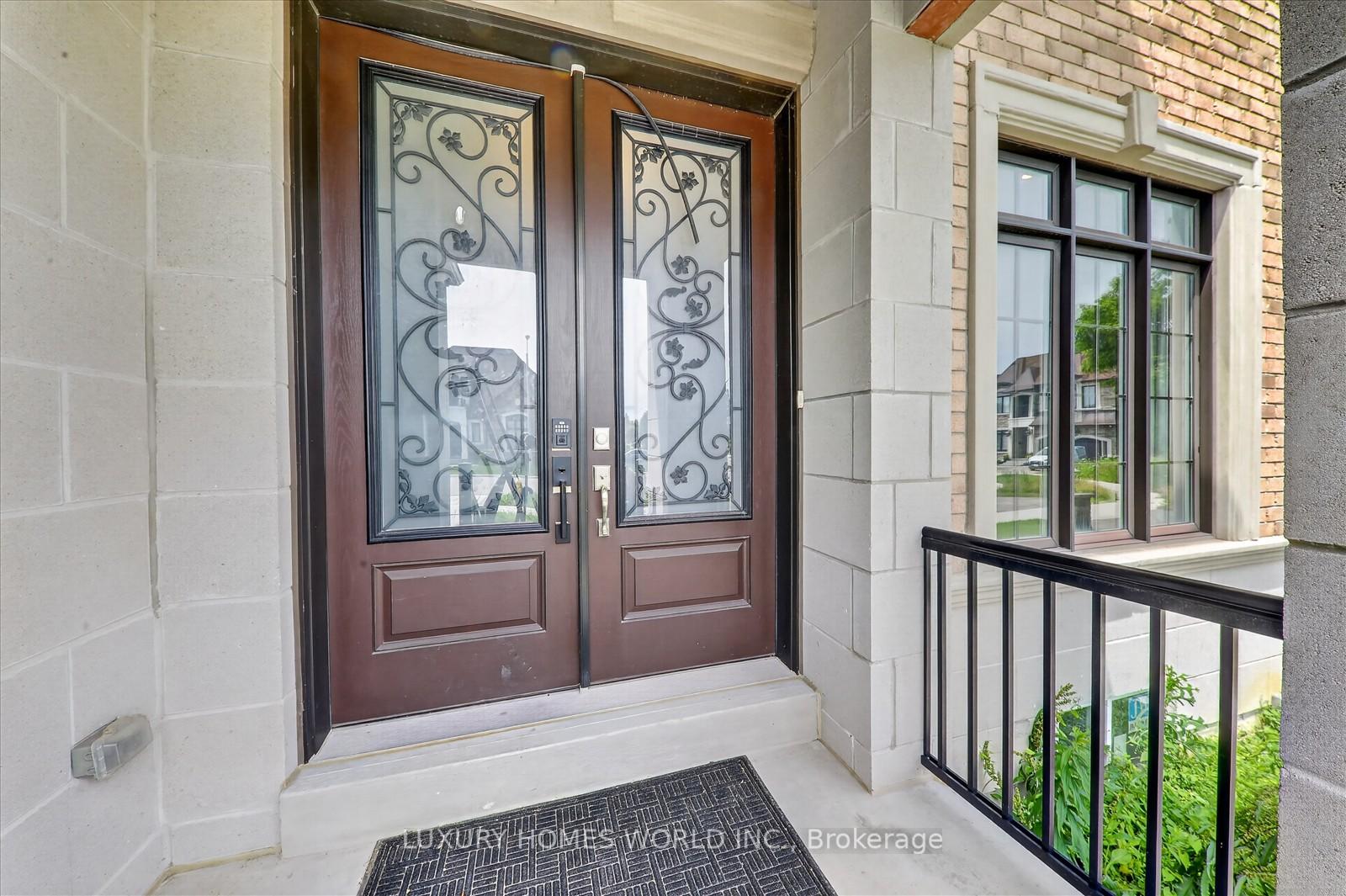 Photo 4 of 35 Starfire Drive, Scarborough, Highland Creek — HOMEH