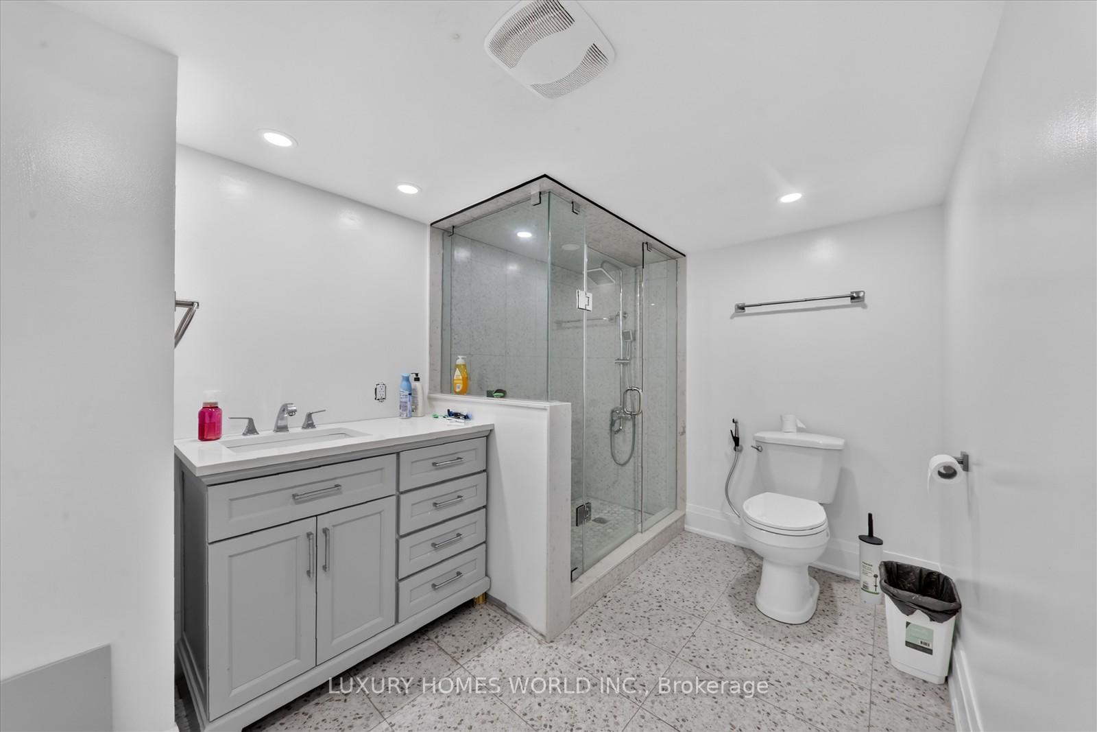Photo 38 of 35 Starfire Drive, Scarborough, Highland Creek — HOMEH