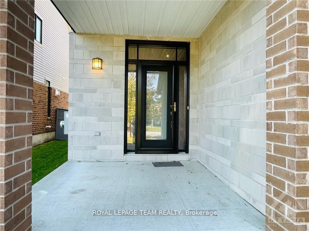 Photo 2 of 1189 Tischart Crescent, Ottawa, Kanata - Kanata Lakes/Heritage Hills — HOMEH