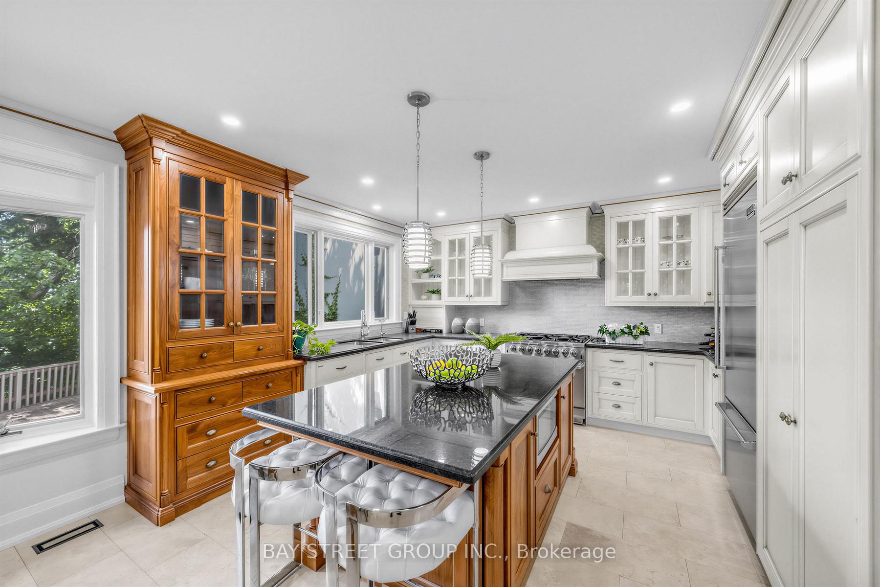 Photo 12 of 136 Humbercrest Boulevard, Toronto, Runnymede-Bloor West Village — HOMEH