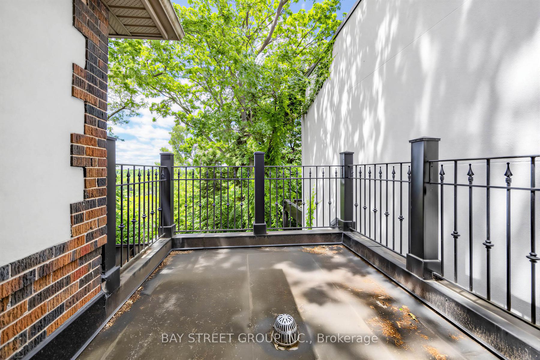Photo 27 of 136 Humbercrest Boulevard, Toronto, Runnymede-Bloor West Village — HOMEH
