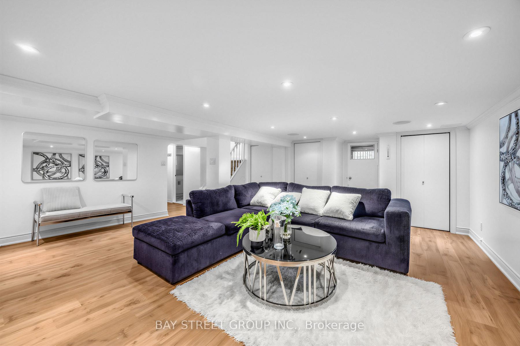 Photo 33 of 136 Humbercrest Boulevard, Toronto, Runnymede-Bloor West Village — HOMEH