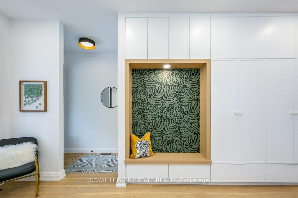 Photo 4 of 25 Herbert Avenue, Toronto, The Beaches — HOMEH