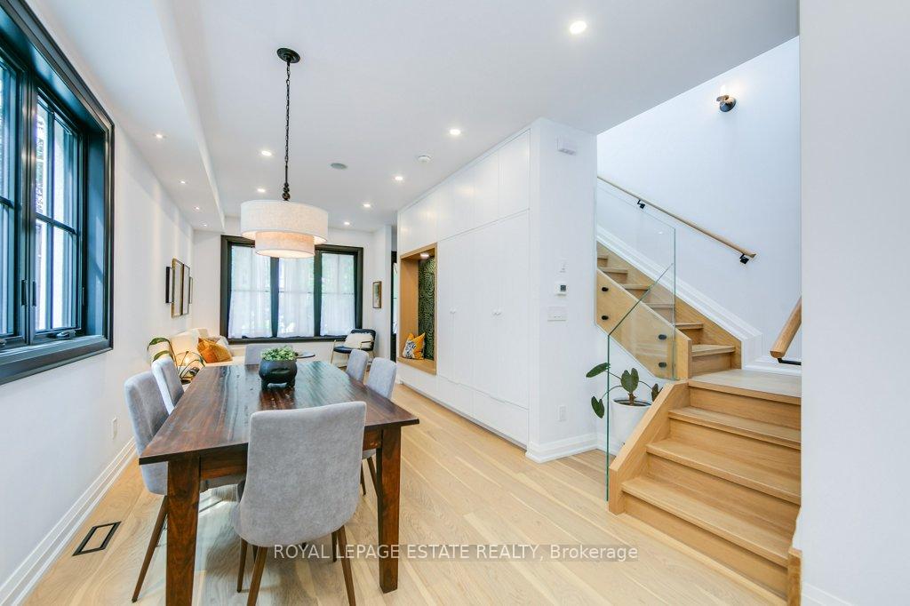Photo 8 of 25 Herbert Avenue, Toronto, The Beaches — HOMEH