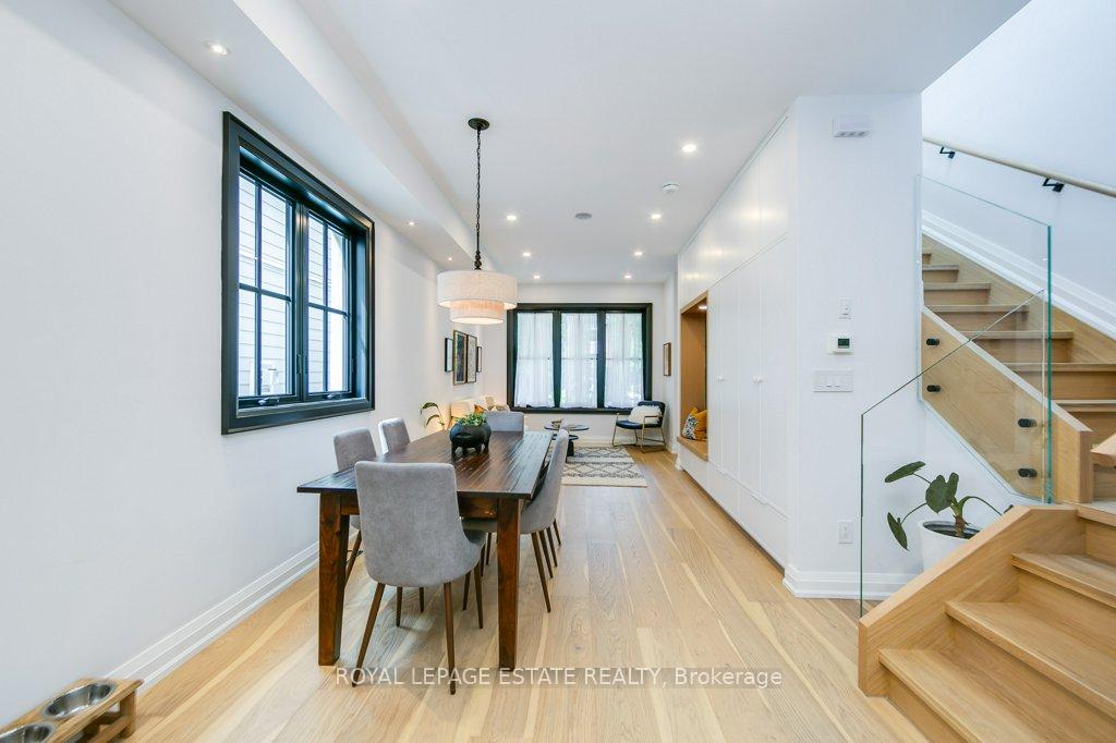 Photo 9 of 25 Herbert Avenue, Toronto, The Beaches — HOMEH