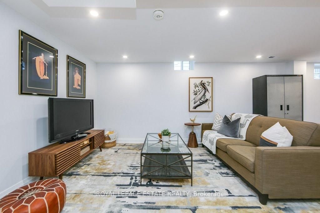 Photo 33 of 25 Herbert Avenue, Toronto, The Beaches — HOMEH