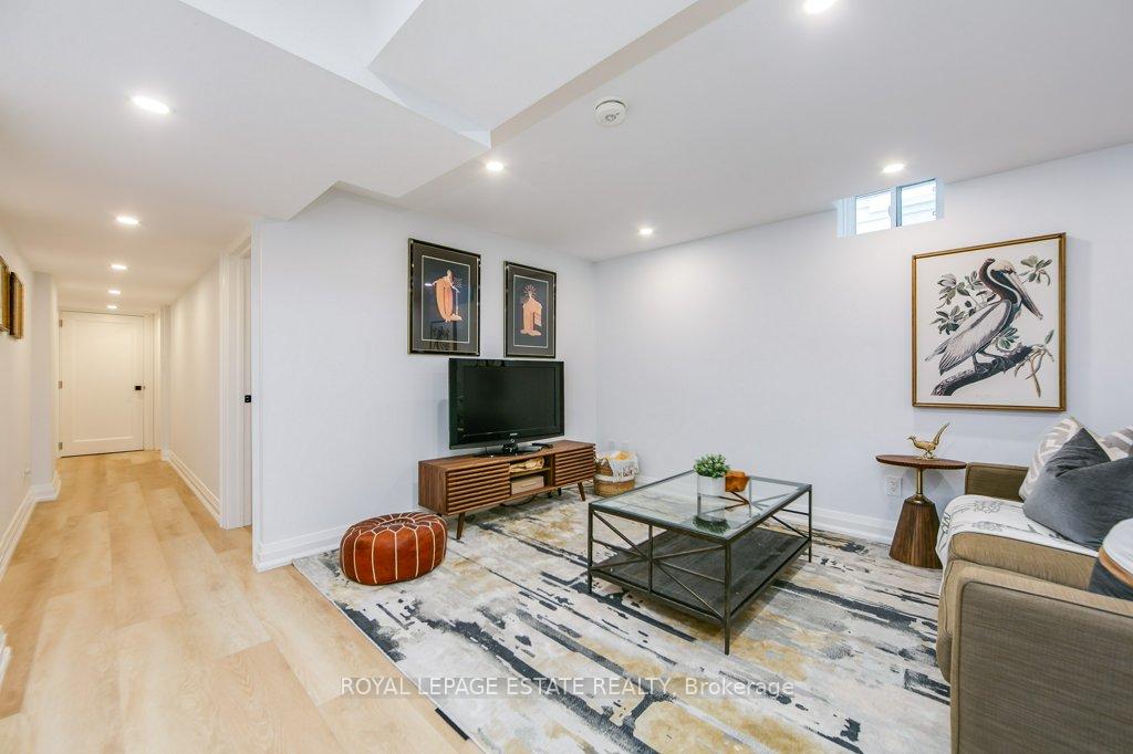 Photo 34 of 25 Herbert Avenue, Toronto, The Beaches — HOMEH