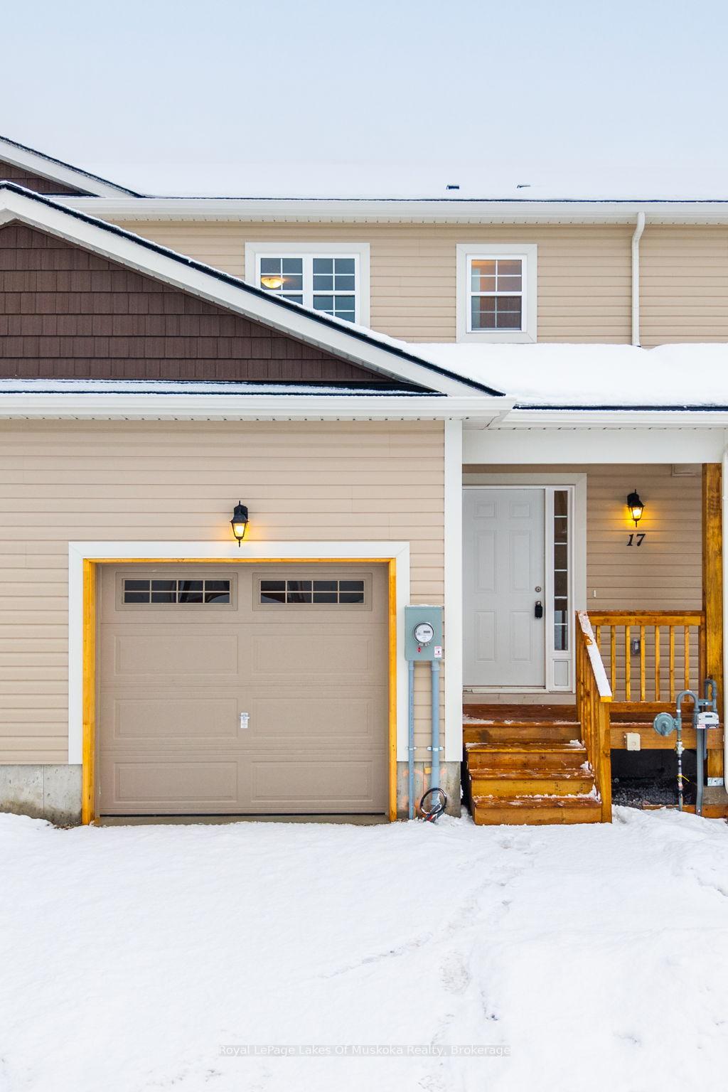 Photo 5 of 17 Mcconnell Crescent, Bracebridge, Macaulay — HOMEH