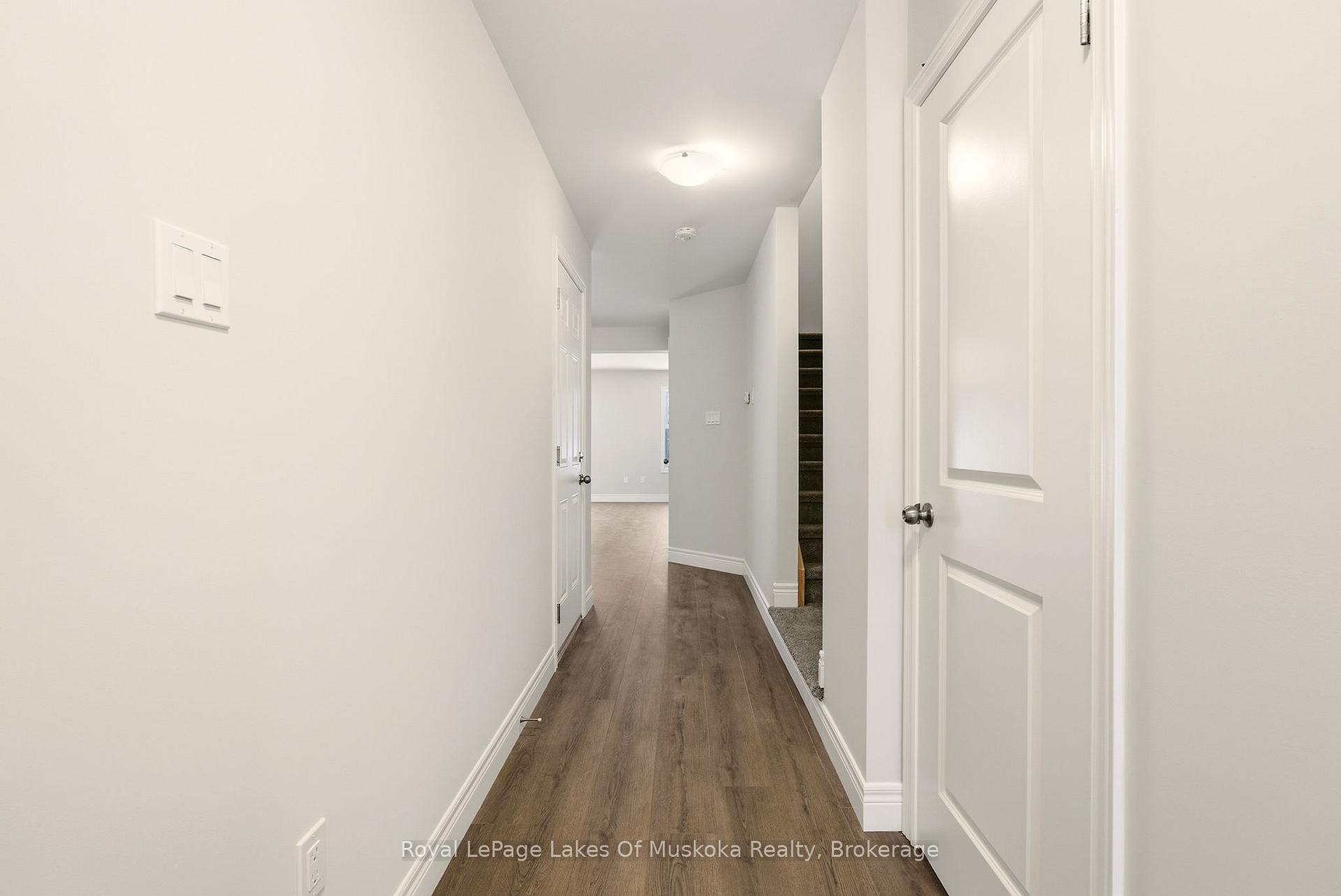 Photo 15 of 17 Mcconnell Crescent, Bracebridge, Macaulay — HOMEH
