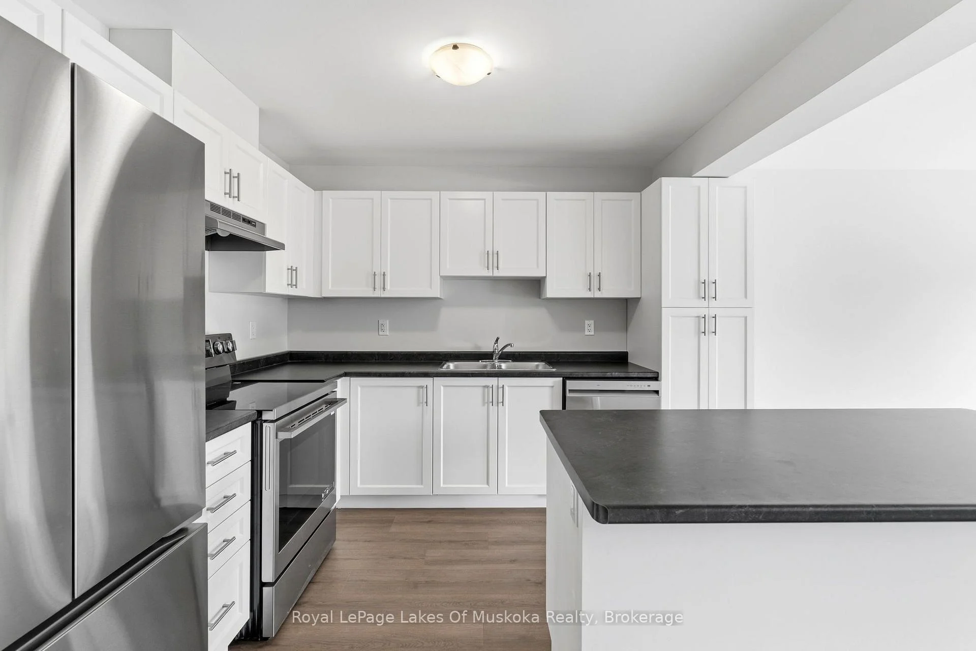 Photo 24 of 17 Mcconnell Crescent, Bracebridge, Macaulay — HOMEH