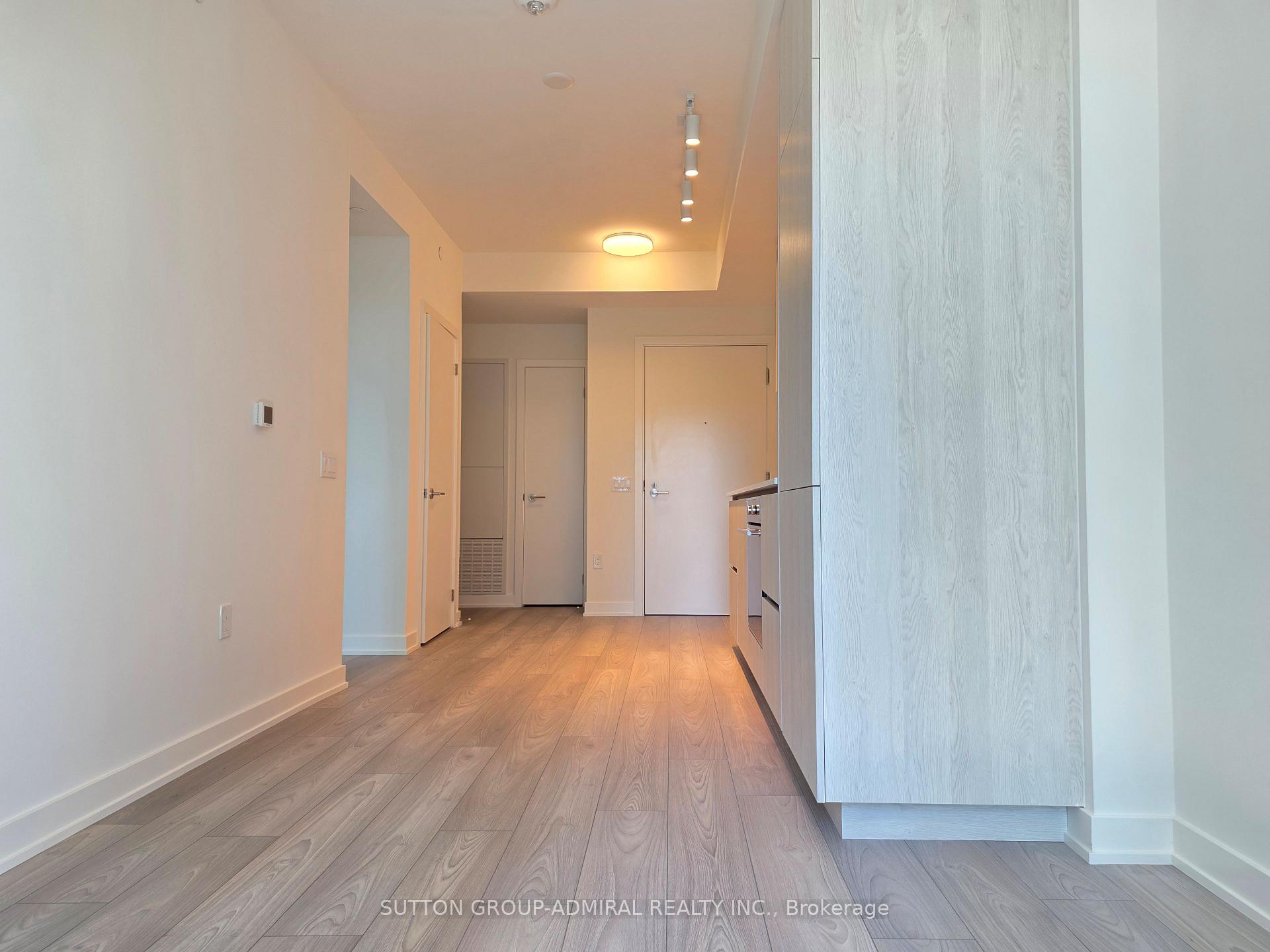 Photo 11 of Unit 1413, 110 Broadway Avenue, Toronto, Mount Pleasant West — HOMEH