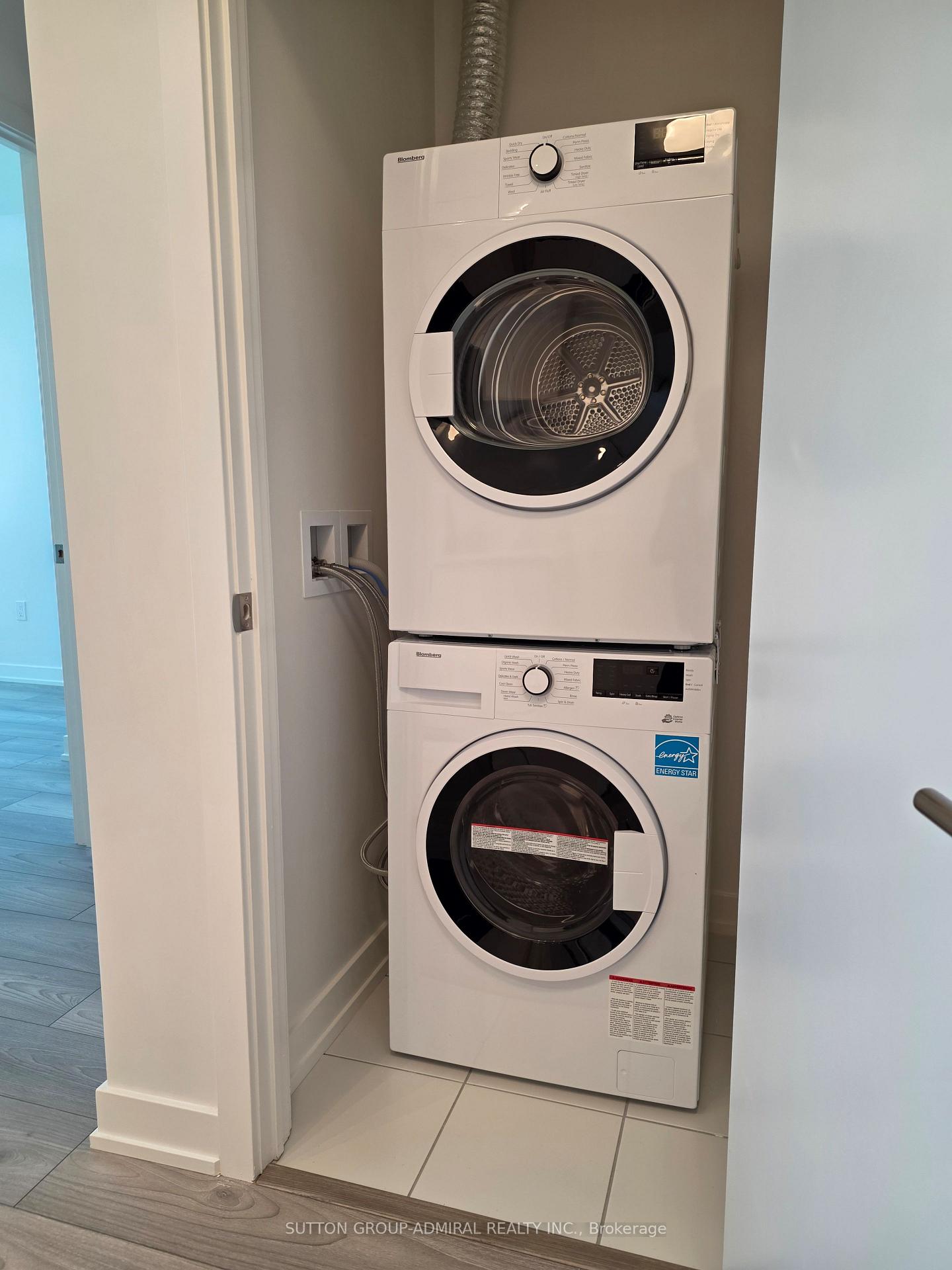 Photo 12 of Unit 1413, 110 Broadway Avenue, Toronto, Mount Pleasant West — HOMEH