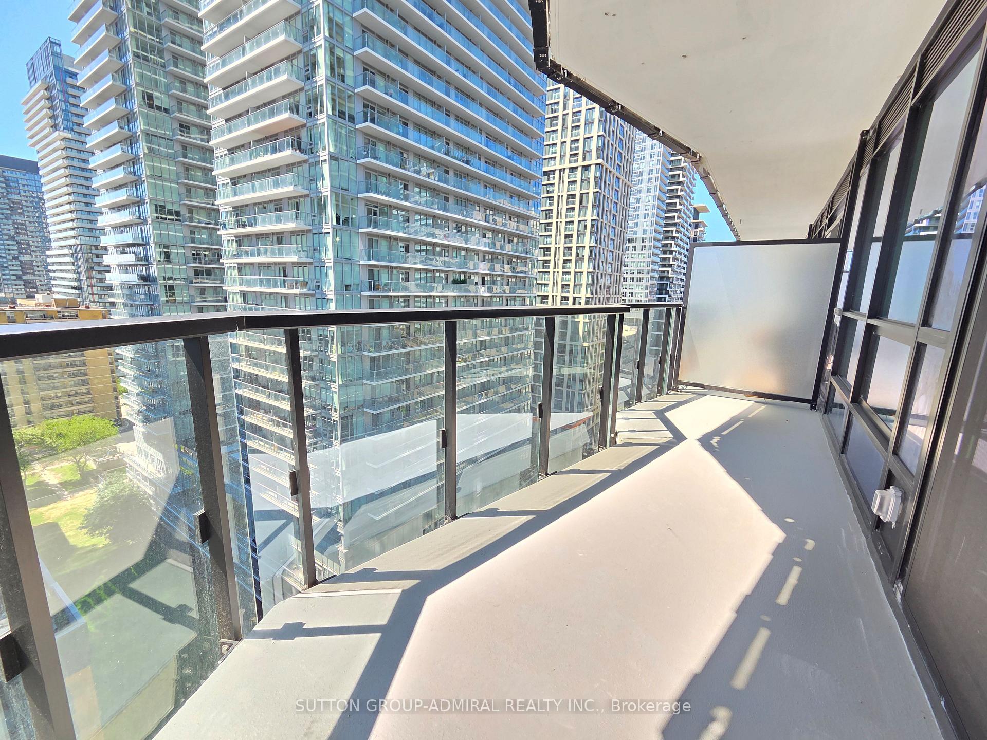 Photo 14 of Unit 1413, 110 Broadway Avenue, Toronto, Mount Pleasant West — HOMEH